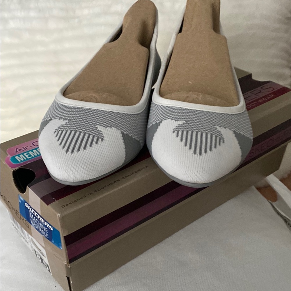 Skechers Gray Flats Classic Loafers